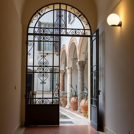 Casa Petrucci Centro Storico Forlì Exterior foto